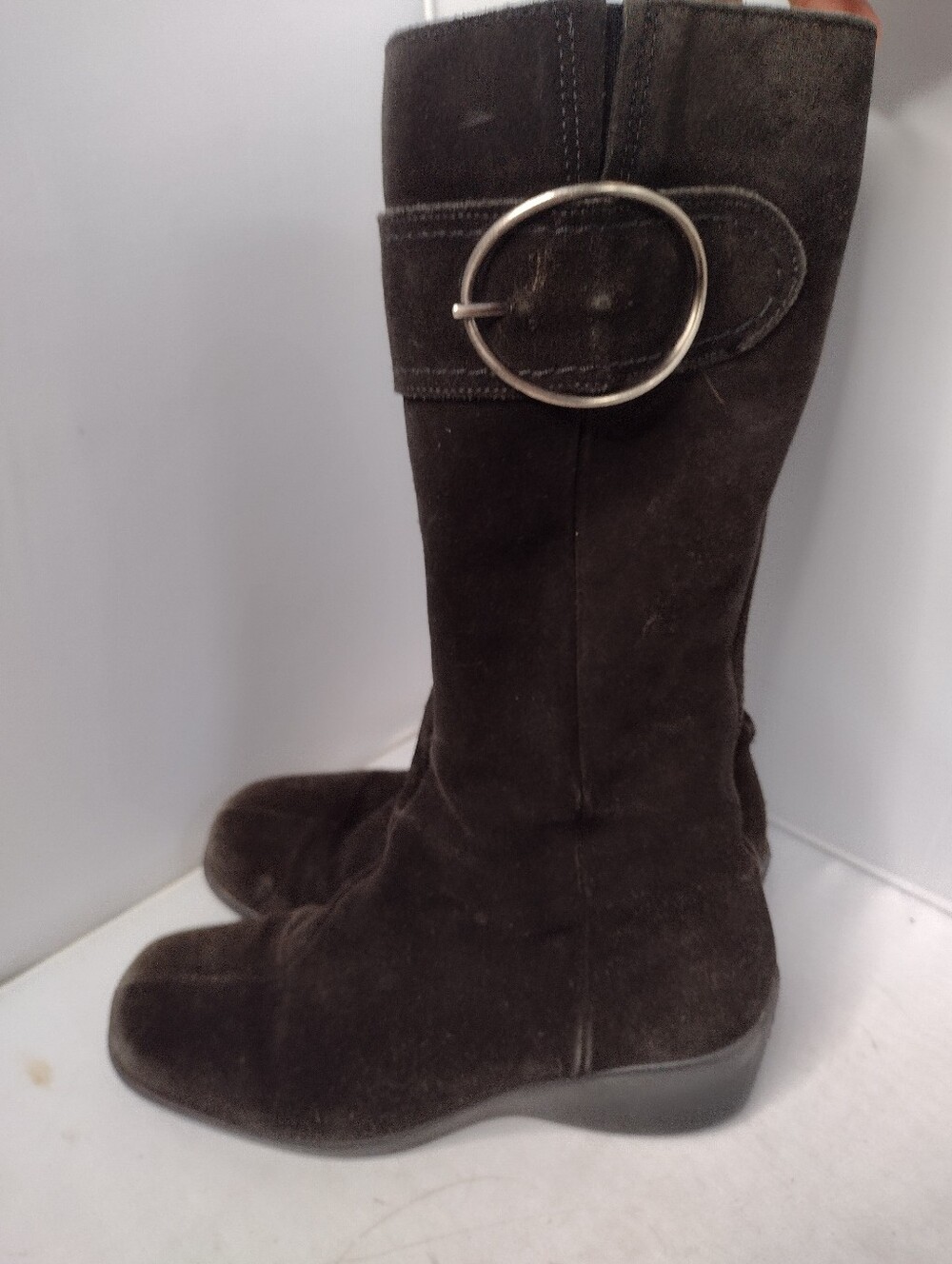 La Canadienne 16910 Suede Knee High Boots Buckle Zip Women's Size 6.5 A1